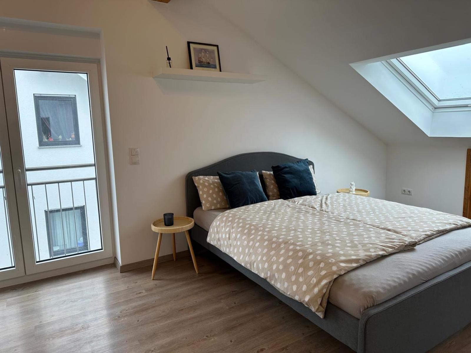 Moderne Doppelhaushaelfte In Oppenheim Villa Bagian luar foto